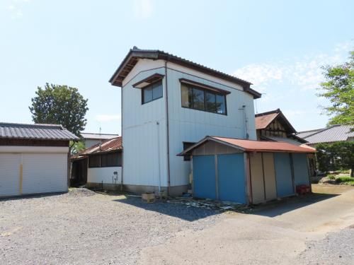 1.5 Million Yen 4DK Wooden House on Large Corner Lot in Shimotsuma - Main Image