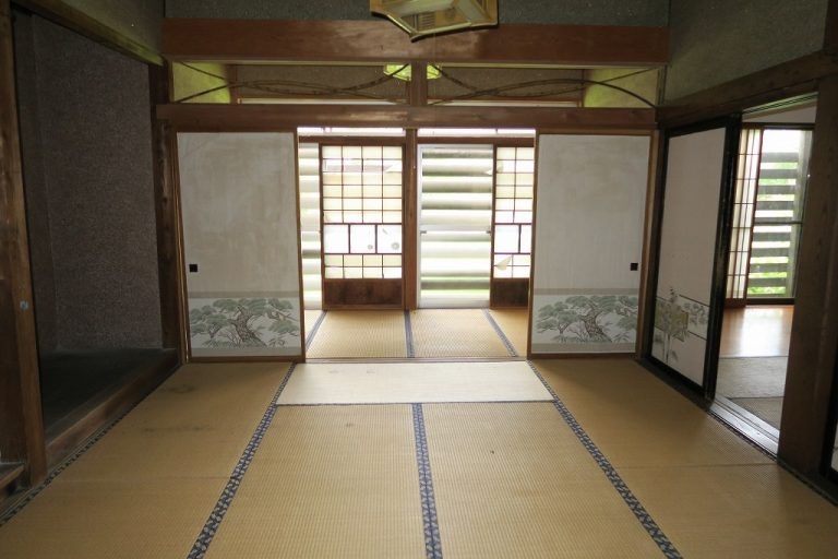 5LDK Wooden House for Sale in Joetsu, Niigata - Thumbnail 2