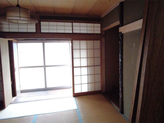 4DK House for Sale in Quiet Fukui Neighborhood, Near Station - Thumbnail 4