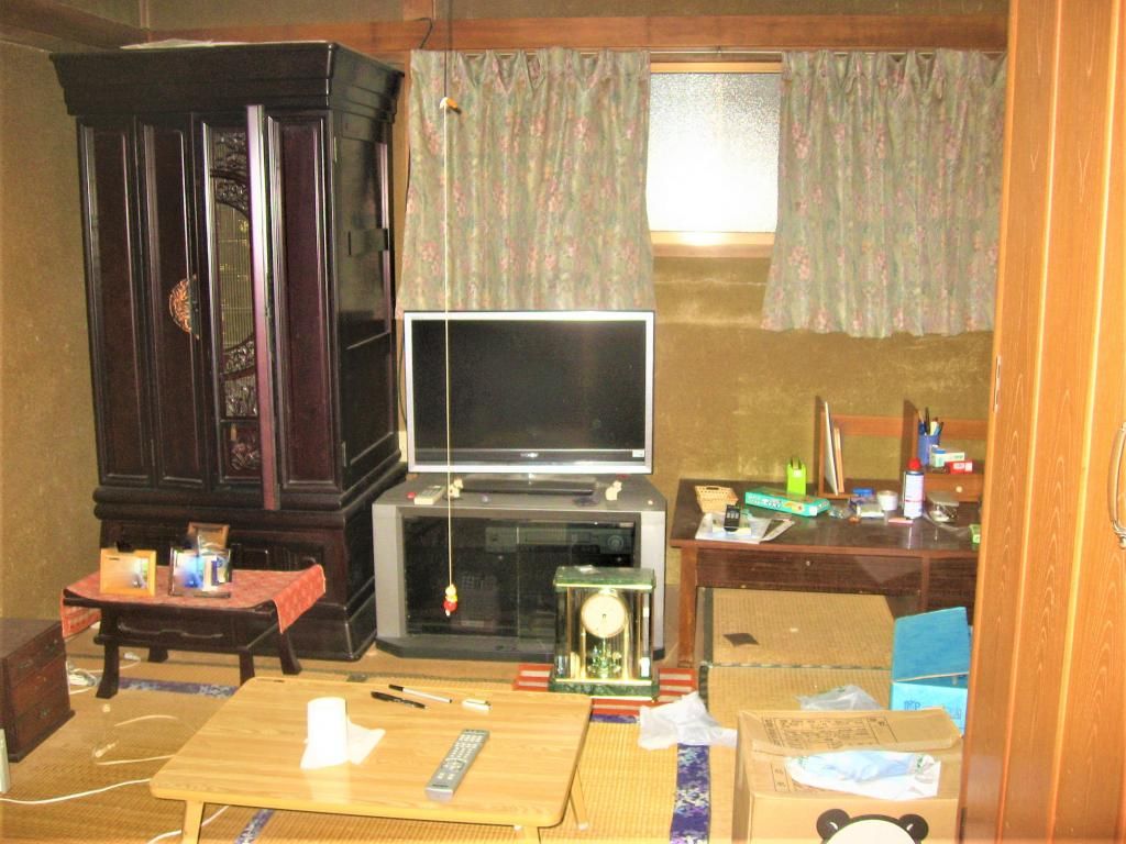 5K Detached House for Sale in Uwajima City, Ehime - Thumbnail 3