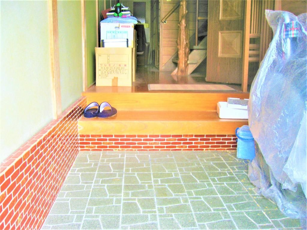5K Detached House for Sale in Uwajima City, Ehime - Thumbnail 2