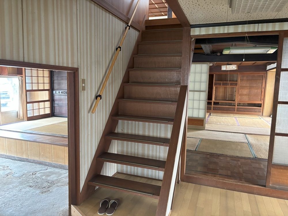 9DK Rental House in Shigaraki, Koka City - 169.92 sqm - Thumbnail 3