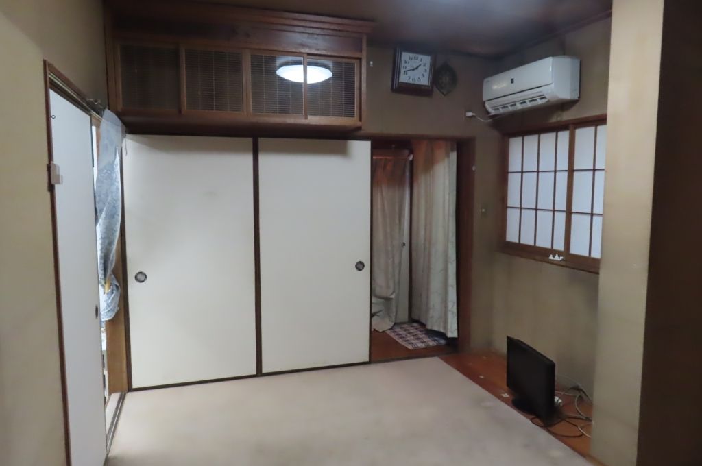 Shop and House for Sale in Shimotsuma, Ibaraki - 7DK - Thumbnail 4