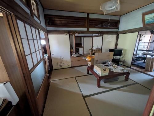 Pet-Friendly 8DK Rental House with Garden in Sanyo-Onoda - Thumbnail 4