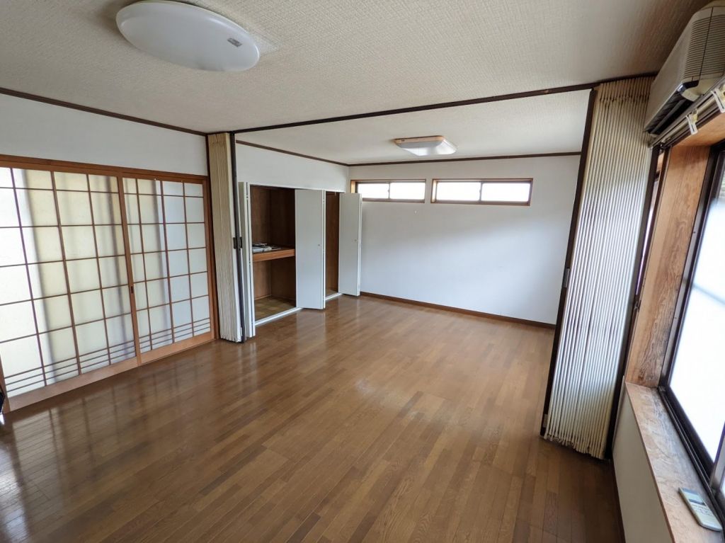Compact 3DK House with Hot Spring Access in Shinonsen, Hyogo - Thumbnail 2