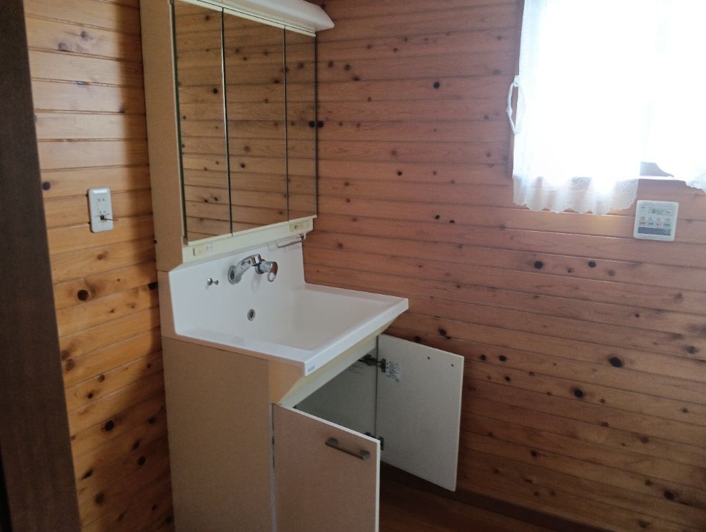 4LDK Detached House for Sale in Hadano, Kanagawa - Thumbnail 4
