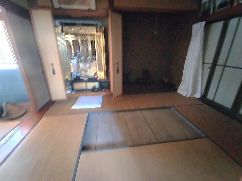 7LDK House for Sale in Asahi, Toyama - 126.44㎡ on 261.15㎡ Land - Main Image