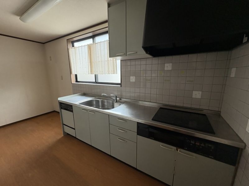 8LDK Family Home for Sale in Sakai City, Fukui - Thumbnail 2
