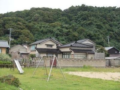 Spacious Home in Izumozaki with 465.44 sqm Land — Image 3, Izumozaki, Niigata