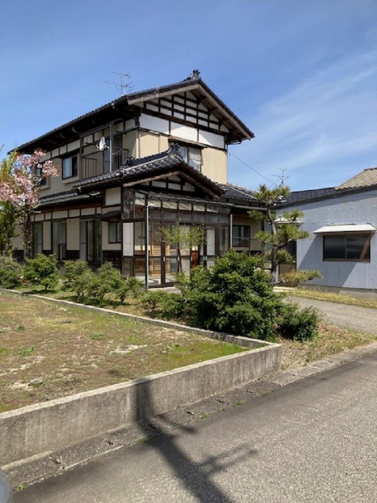5DK Wooden House for Sale in Tainai City, Niigata – 165.61m² - Thumbnail 4