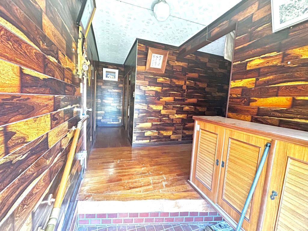 5LDK Hot Spring House for Sale in Kirishima, Kagoshima - Thumbnail 3