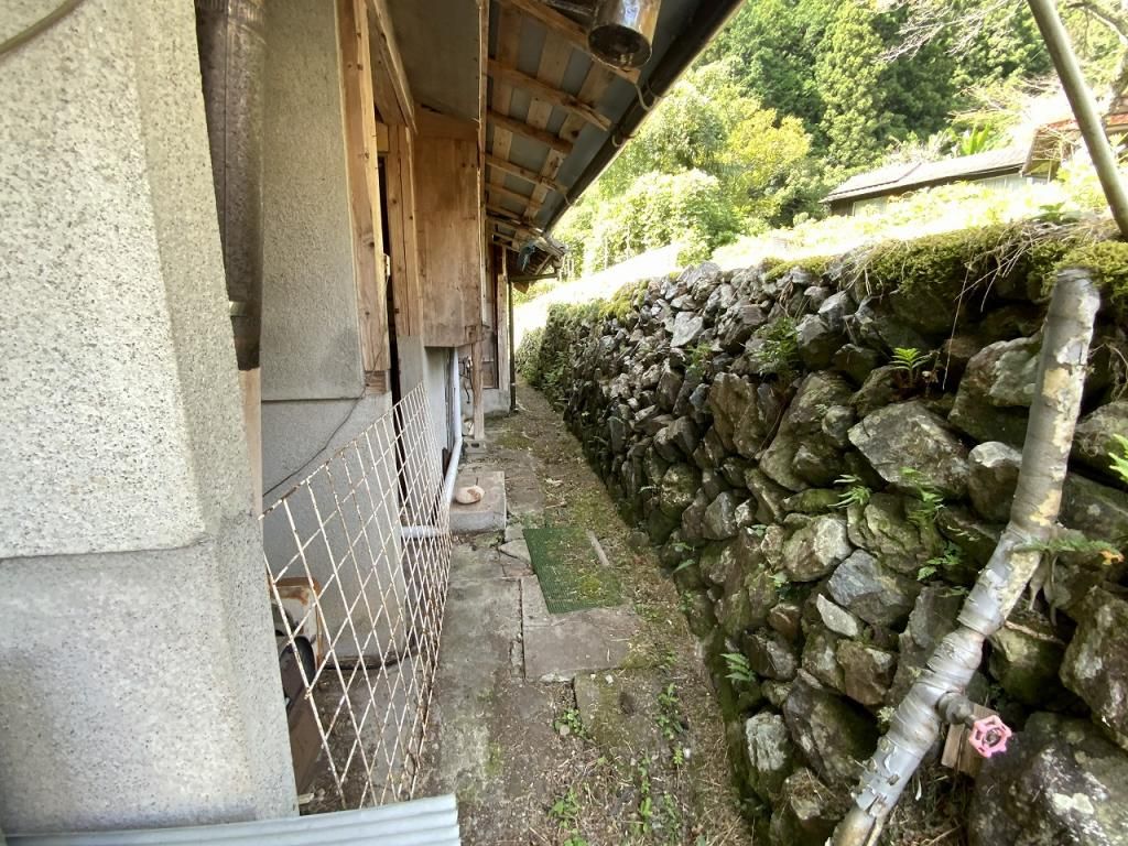 6DK House with Large Land and Forest Plot in Iwakuni, Yamaguchi - Thumbnail 4
