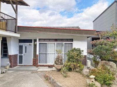 Spacious 7DK House for Sale in Central Kitsuki — Image 1, Kitsuki, Oita