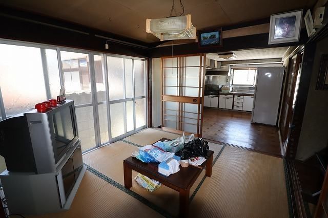 Spacious 8DK House for Sale in Yanai City, Yamaguchi - Thumbnail 3