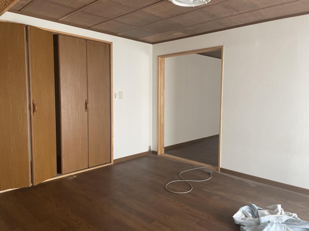 12LDK Renovated House for Sale on Large Plot in Sanjo, Niigata - Thumbnail 4