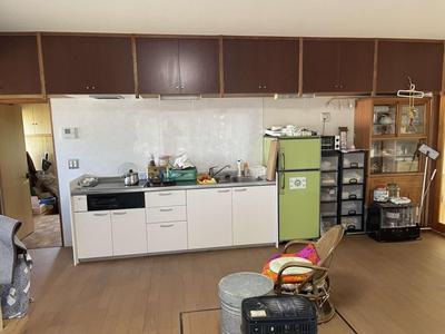 Spacious 5SLDK House in Fukui City, 363 sqm, Parking for 10+ Cars — Kitchen, Fukui, Fukui