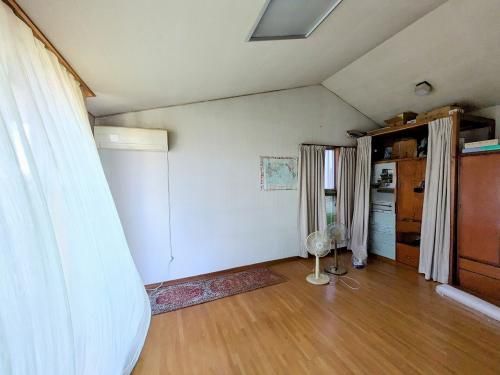 5LDK Detached House for Sale in Kakamigahara, Gifu - Thumbnail 4