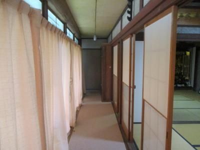 Large 8-Bedroom Traditional House with Land in Kitahiroshima - Thumbnail 4