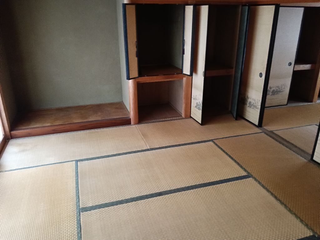 5DK House for Sale in Hadano with Garden and Parking - Image 22