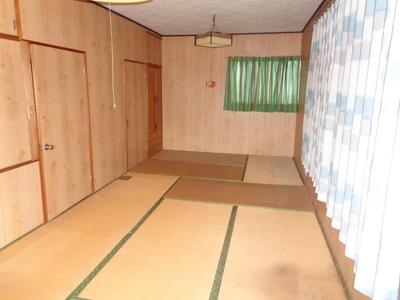 Spacious 6DK House in Yatsushiro City with Large Garden — Image 3, Yatsushiro, Kumamoto
