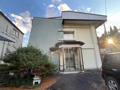 Spacious 10SLDK House Near Manza-Kazawaguchi Station, Tsumagoi — Image 1, Tsumagoi, Gunma