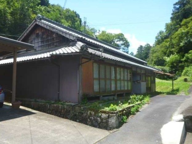 6DK Single-Story House for Sale in Hino Town, Shiga - Thumbnail 2