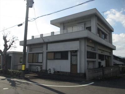 Spacious 6DK House in Makurazaki City - Corner Plot with Large Land — Image 1, Makurazaki, Kagoshima