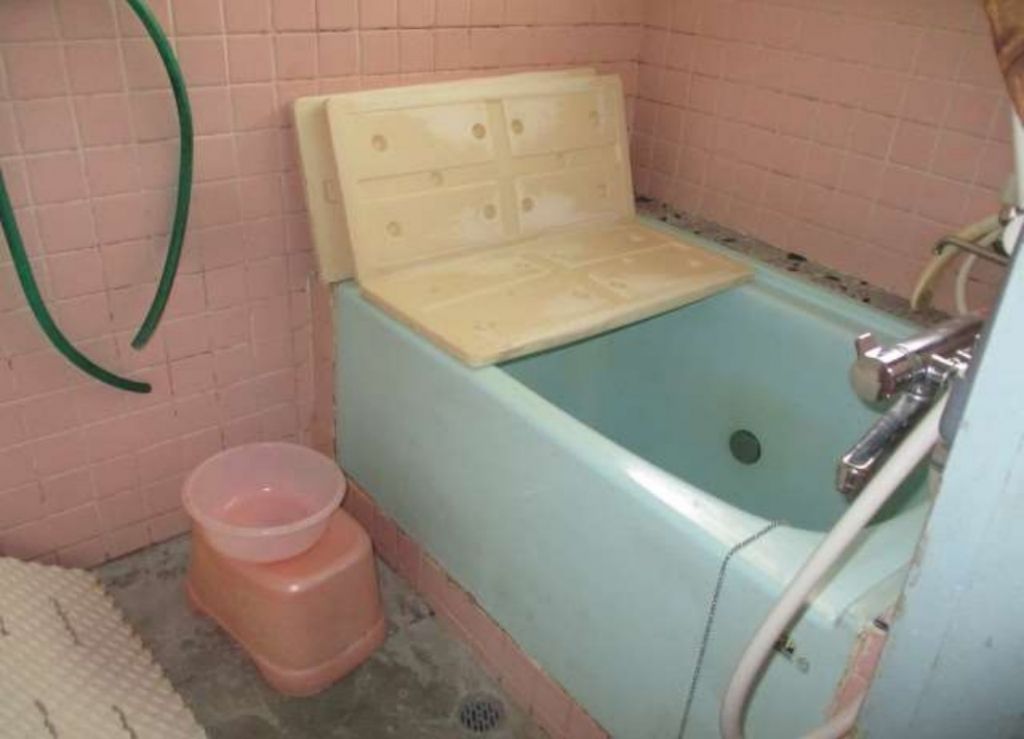 7K Akiya House for Sale in Taku City, Saga Prefecture - Thumbnail 4