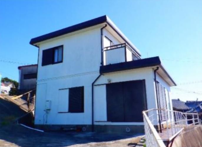 Sea View House with Extra Land for Sale in Hirado, Nagasaki - Thumbnail 3