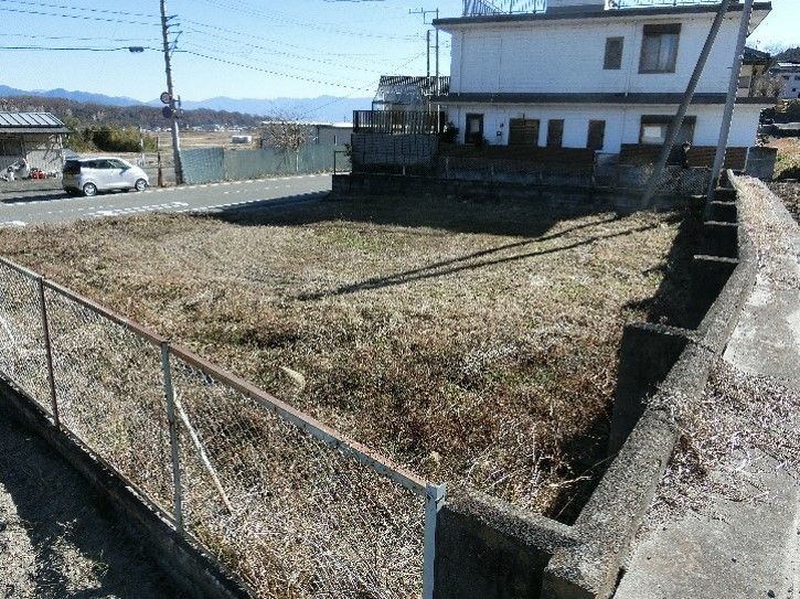 Vacant Corner Land for Sale in Nirasaki, Yamanashi - 248.44 sqm - Thumbnail 2