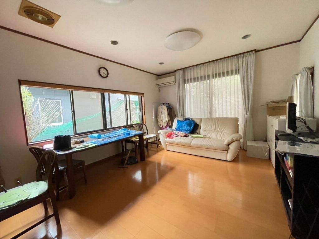 5LDK Detached House with Floor Heating in Hofu City, Yamaguchi - Thumbnail 3
