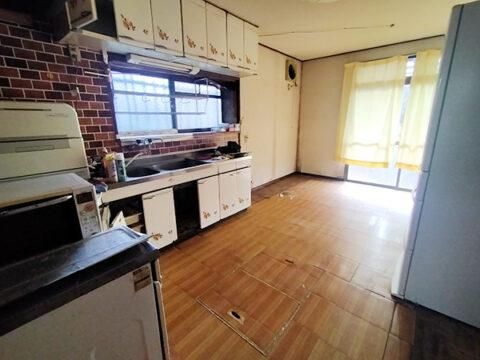 5DK Detached House for Sale in Oyodo, Nara - Akiya Bank Property - Thumbnail 3