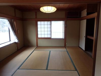 Spacious 8DK House in Misaki-cho, Okayama - Corner Plot Location — Image 1, Misaki, Okayama