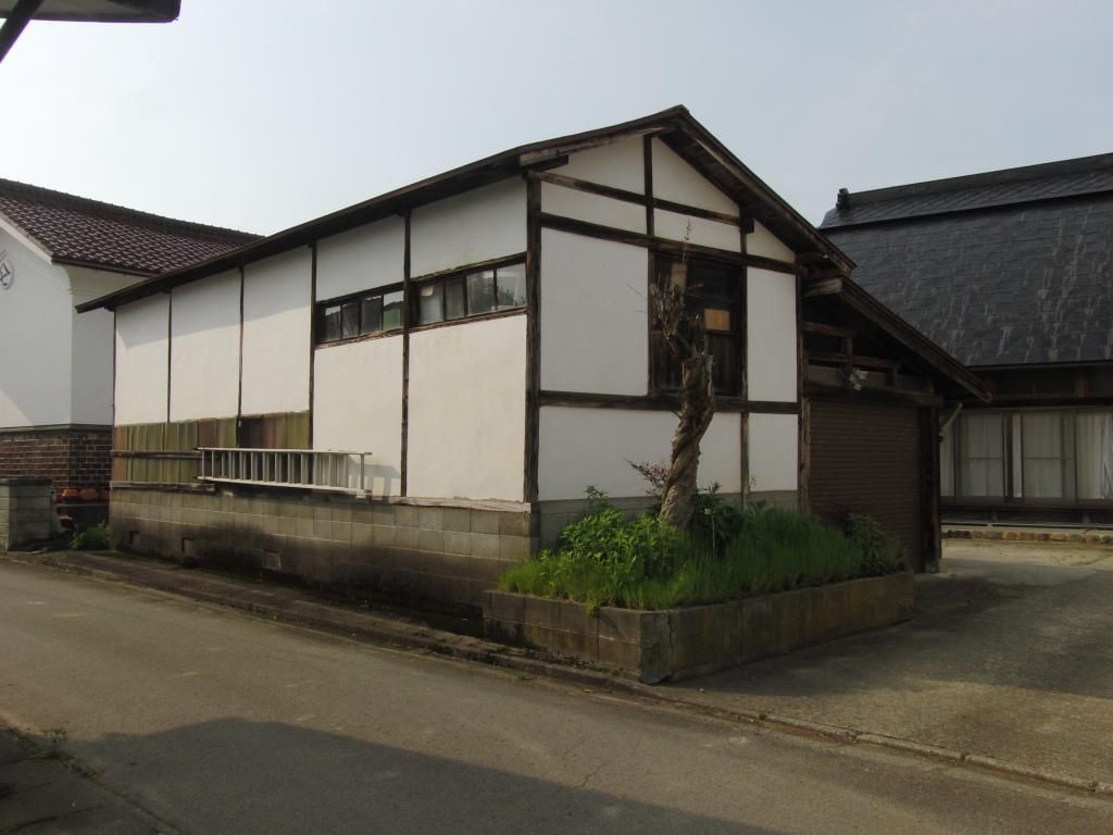 642.2 sqm Land for Sale in Kitakata, Fukushima - Prime Corner Lot - Thumbnail 3