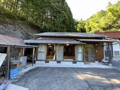 Traditional Japanese House with Land for Sale in Iwakuni — Image 1, Iwakuni, Yamaguchi