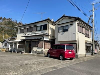 7LDK Wooden House for Sale in Kawaminami Town, Miyazaki — House, Kawaminami, Miyazaki