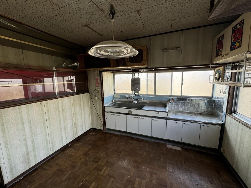 5LDK Vacant House for Sale in Kokonoe Town, Oita - Thumbnail 4