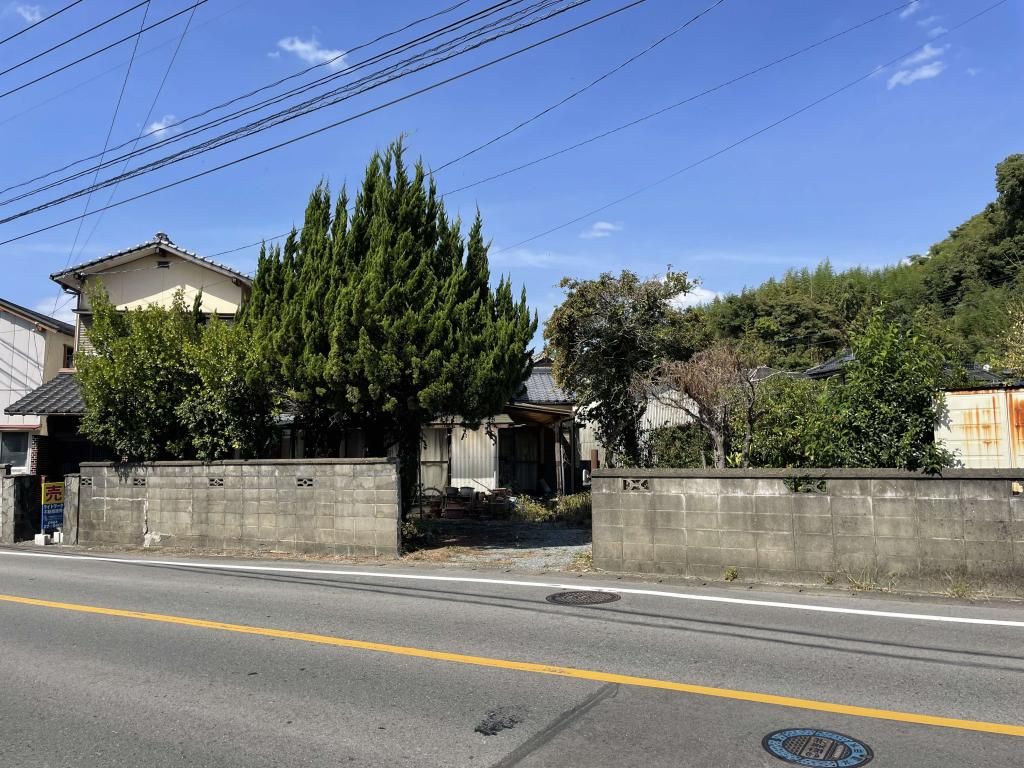 Spacious 6DK Akiya House for Sale in Uki City, Kumamoto - Thumbnail 4