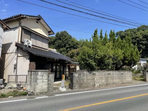 Spacious 6DK Akiya House for Sale in Uki City, Kumamoto - Image 1
