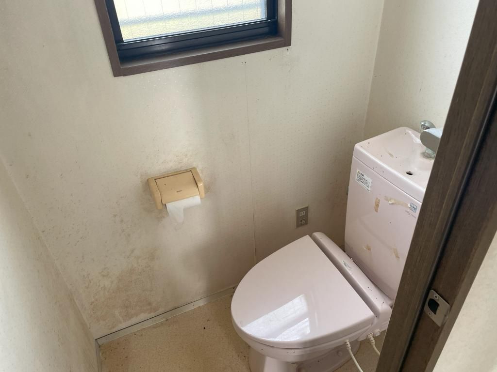 Traditional 4DK House with Persimmon Orchard in Katsuragi, Wakayama - Thumbnail 4