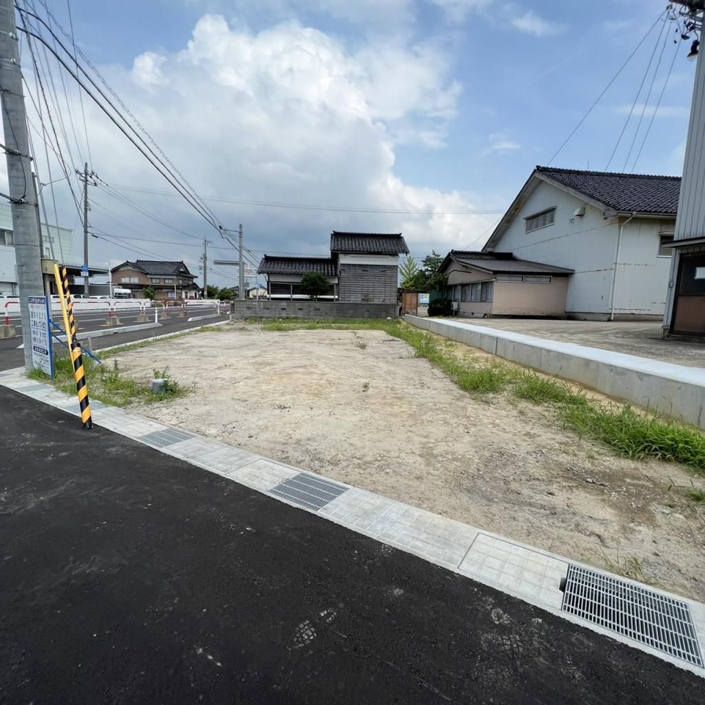 Vacant Land for Sale in Oyabe, Toyama - 257.22 sqm Corner Lot - Thumbnail 2