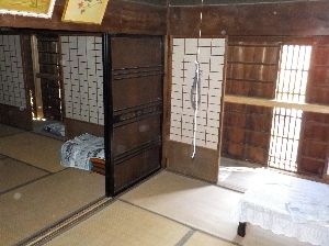60-Year-Old Farmhouse with Land for Sale in Kinokawa, Wakayama - Thumbnail 2