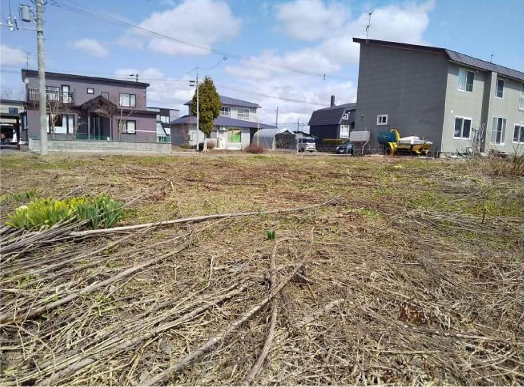 396.2 sqm Vacant Land for Sale in Bibai, Hokkaido - 1.2 Million Yen - Thumbnail 2
