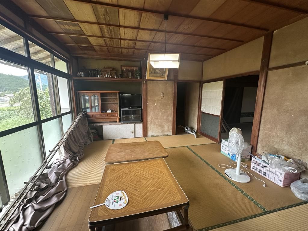 9DK Traditional House in Kyotanba with 702sqm Land - Thumbnail 4