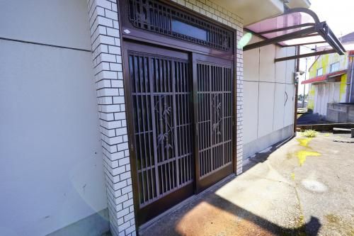 4K House with Shop Space for Sale in Makurazaki, Kagoshima - Thumbnail 2