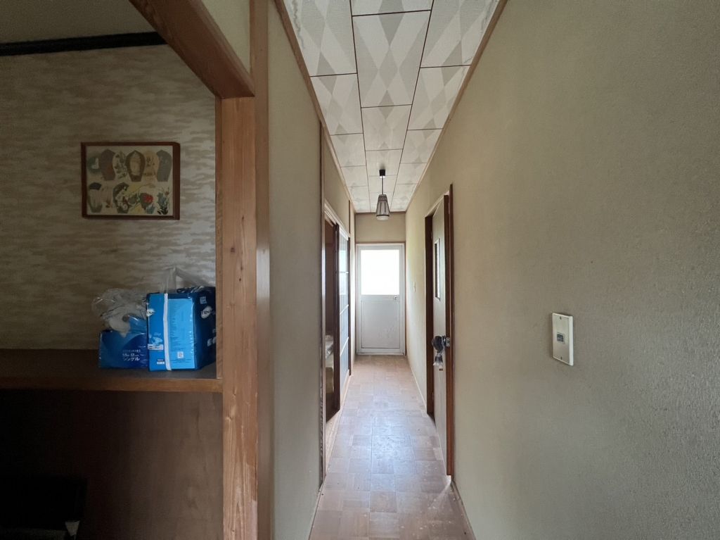 Miyoshi City Akiya: 6DK House for Rent or Purchase Near Station - Thumbnail 4
