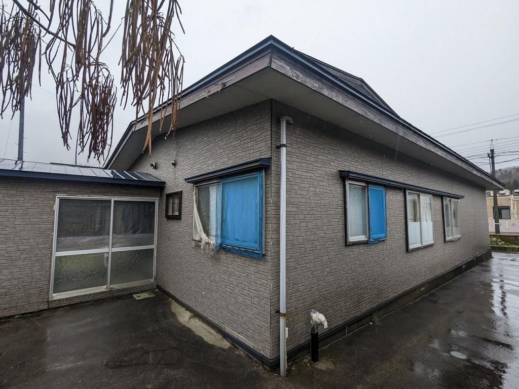 5LDK Detached House for Sale in Nakadomari Town, Aomori - Thumbnail 2