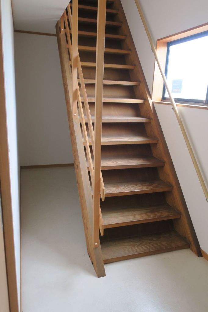 Former Karate Dojo House with Garage for Sale in Sanjo, Niigata - Thumbnail 3