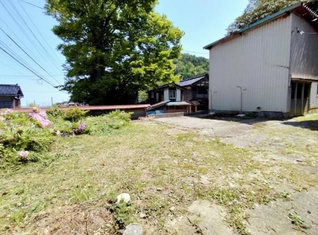 9LDK Traditional House for Sale in Asahi Town, Toyama - Thumbnail 2