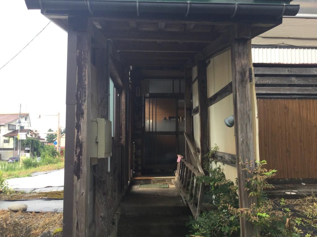 8DK House with Farmland in Tokamachi, Niigata - Akiya Bank Listing - Thumbnail 2